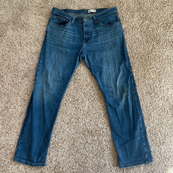 Wrangler Slim Straight Jeans size 36x30 - Picture 1 of 7